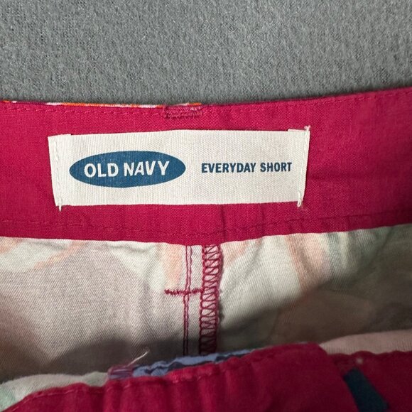 Old Navy Womens 4 Raspberry Floral Everyday Short 3.5" Inseam Flat Front NWT - Picture 4 of 8